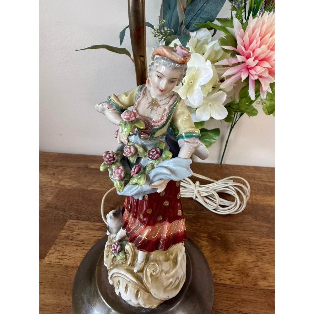Vintage Porcelain Lady Figurine Lamp Flowers Cat Ornate Boudoir Table Lamp